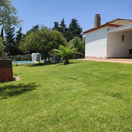 El Laurel Con Piscina Privada Country house *